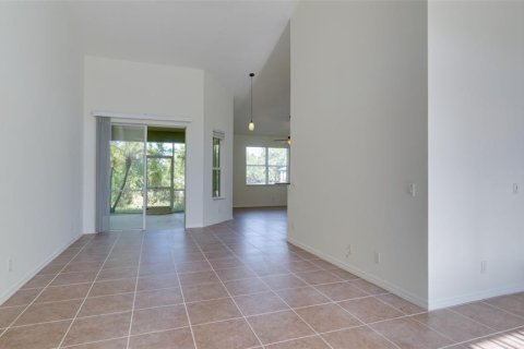 Casa en alquiler en North Port, Florida, 3 dormitorios, 171.31 m2 № 2111274 - foto 3