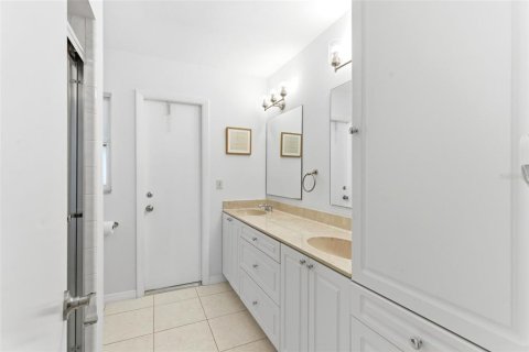 Villa ou maison à vendre à Kissimmee, Floride: 3 chambres, 153.85 m2 № 2091876 - photo 14