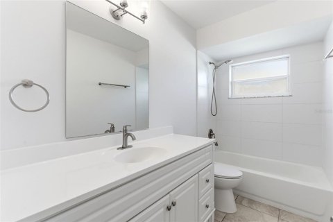 Villa ou maison à vendre à Kissimmee, Floride: 3 chambres, 153.85 m2 № 2091876 - photo 26