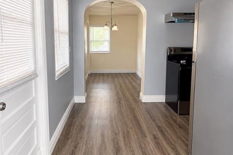 Villa ou maison à louer à Orlando, Floride: 3 chambres, 107.58 m2 № 2380994 - photo 6