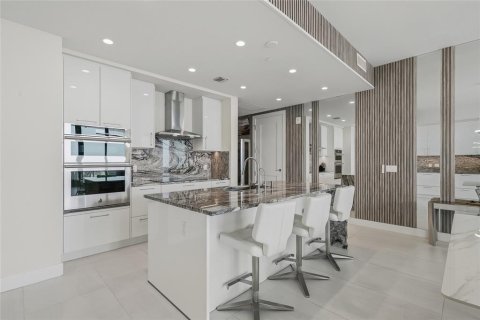 Copropriété à louer à Saint Petersburg, Floride: 2 chambres, 154.5 m2 № 2222598 - photo 10
