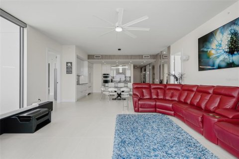 Copropriété à louer à Saint Petersburg, Floride: 2 chambres, 154.5 m2 № 2222598 - photo 19