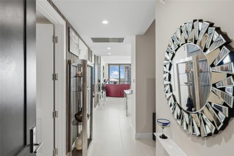 Copropriété à louer à Saint Petersburg, Floride: 2 chambres, 154.5 m2 № 2222598 - photo 3