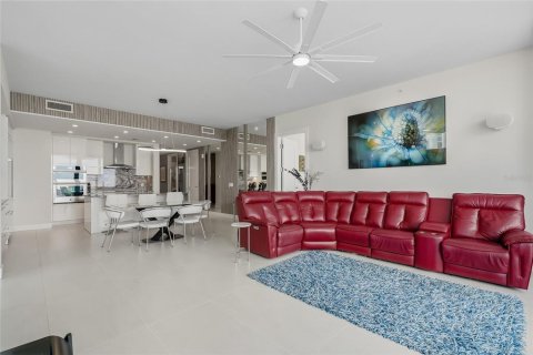 Copropriété à louer à Saint Petersburg, Floride: 2 chambres, 154.5 m2 № 2222598 - photo 22