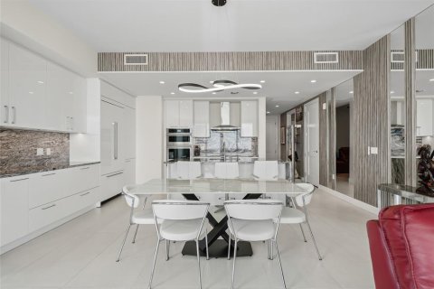Copropriété à louer à Saint Petersburg, Floride: 2 chambres, 154.5 m2 № 2222598 - photo 23