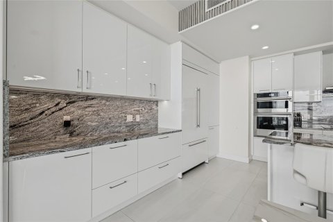 Copropriété à louer à Saint Petersburg, Floride: 2 chambres, 154.5 m2 № 2222598 - photo 9