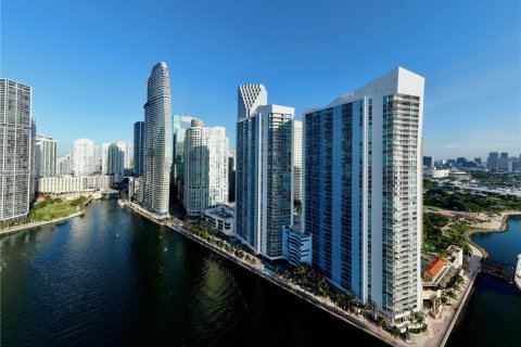 Condo in Miami, Florida, 2 bedrooms  № 1972663 - photo 30