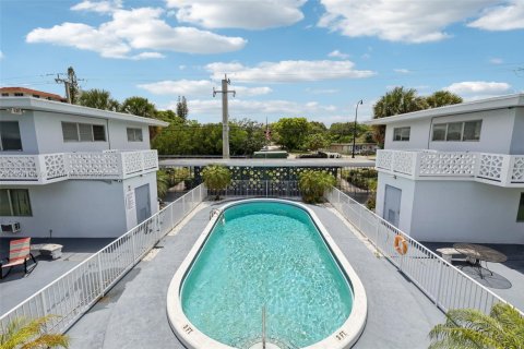 Copropriété à vendre à North Miami, Floride: 2 chambres № 2034774 - photo 29