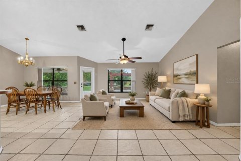 Villa ou maison à vendre à Ocala, Floride: 3 chambres, 170.2 m2 № 2416468 - photo 13