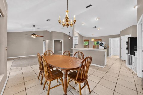 Villa ou maison à vendre à Ocala, Floride: 3 chambres, 170.2 m2 № 2416468 - photo 18