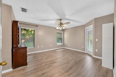 Villa ou maison à vendre à Ocala, Floride: 3 chambres, 170.2 m2 № 2416468 - photo 23