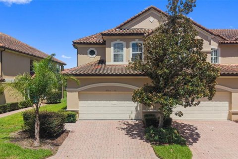 Townhouse in Orlando, Florida 3 bedrooms, 252.51 sq.m. № 2354858 - photo 2