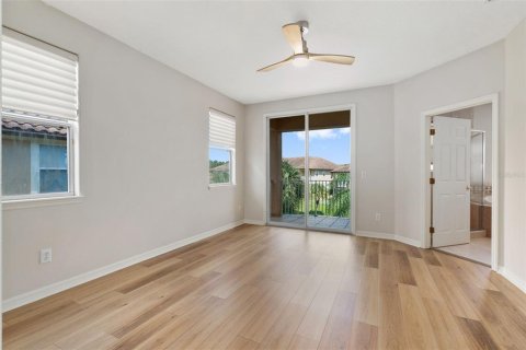 Townhouse in Orlando, Florida 3 bedrooms, 252.51 sq.m. № 2354858 - photo 14