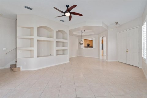 Townhouse in Orlando, Florida 3 bedrooms, 252.51 sq.m. № 2354858 - photo 10