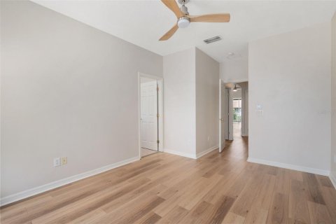 Townhouse in Orlando, Florida 3 bedrooms, 252.51 sq.m. № 2354858 - photo 21