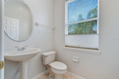 Townhouse in Orlando, Florida 3 bedrooms, 252.51 sq.m. № 2354858 - photo 11