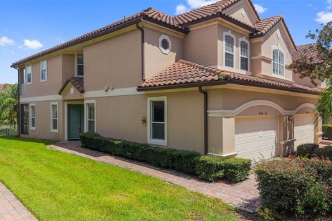 Townhouse in Orlando, Florida 3 bedrooms, 252.51 sq.m. № 2354858 - photo 3