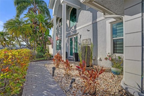 House in Davie, Florida 4 bedrooms, 225.01 sq.m. № 2043338 - photo 7