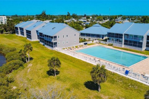 Condominio en venta en Port Charlotte, Florida, 2 dormitorios, 104.05 m2 № 2138963 - foto 10