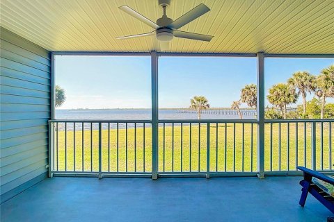 Condominio en venta en Port Charlotte, Florida, 2 dormitorios, 104.05 m2 № 2138963 - foto 24