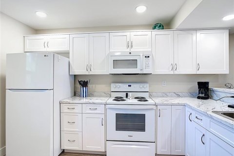 Condominio en venta en Port Charlotte, Florida, 2 dormitorios, 104.05 m2 № 2138963 - foto 28