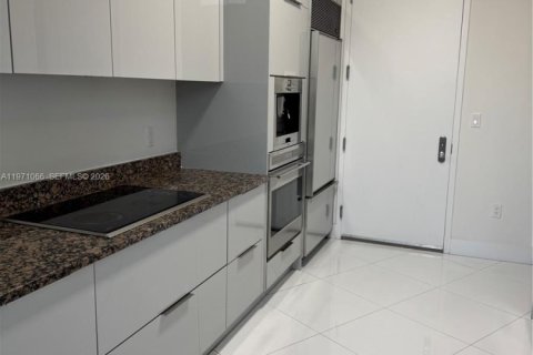 Condominio en alquiler en Sunny Isles Beach, Florida, 2 dormitorios, 133.31 m2 № 2033634 - foto 6