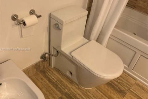 Condominio en alquiler en Sunny Isles Beach, Florida, 2 dormitorios, 133.31 m2 № 2033634 - foto 21