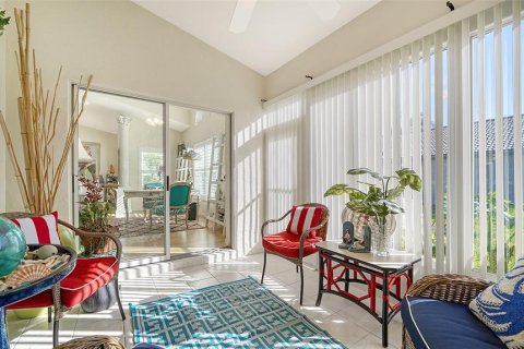 Condo in Sarasota, Florida, 3 bedrooms  № 1900656 - photo 25
