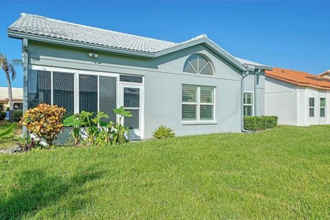 Condo in Sarasota, Florida, 3 bedrooms  № 1900656 - photo 28