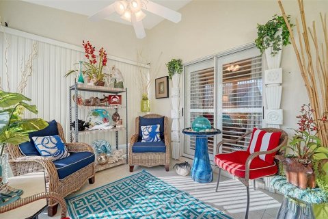 Condo in Sarasota, Florida, 3 bedrooms  № 1900656 - photo 24