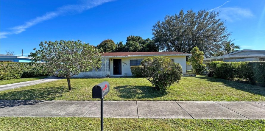 Villa ou maison à Miami, Floride 3 chambres, 110 m2 № 2005103