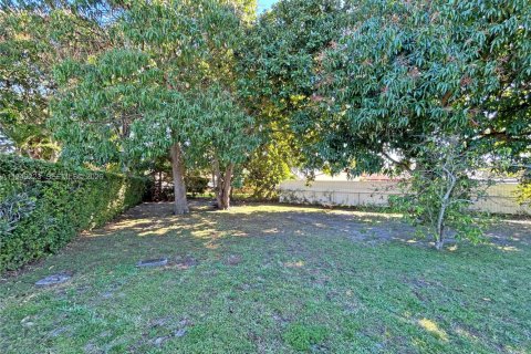 Villa ou maison à vendre à Miami, Floride: 3 chambres, 110 m2 № 2005103 - photo 8