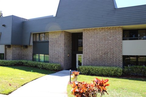 Condo in Palm Harbor, Florida, 1 bedroom № 2221668