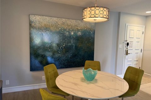 Condominio en venta en Palm Harbor, Florida, 1 dormitorio, 76.64 m2 № 2221668 - foto 8