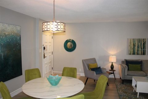 Condominio en venta en Palm Harbor, Florida, 1 dormitorio, 76.64 m2 № 2221668 - foto 10
