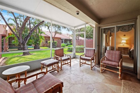 House in Tamarac, Florida 2 bedrooms, 144 sq.m. № 1924361 - photo 8