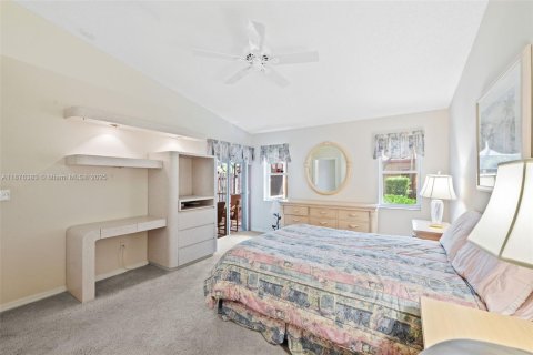 House in Tamarac, Florida 2 bedrooms, 144 sq.m. № 1924361 - photo 14