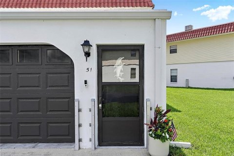 House in Flagler Beach, Florida 2 bedrooms, 110 sq.m. № 2210105 - photo 7