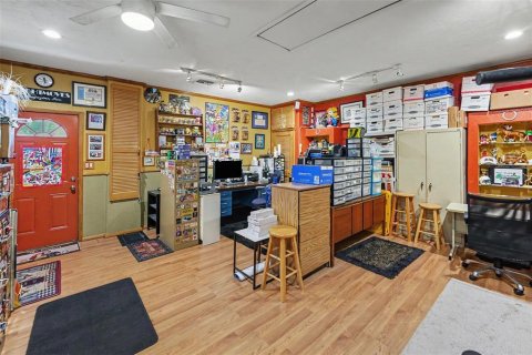 Casa en venta en Palm Harbor, Florida, 4 dormitorios, 259.66 m2 № 2298149 - foto 17