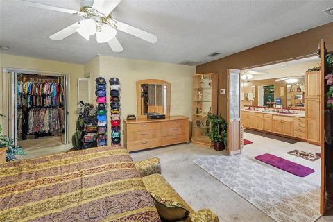 Casa en venta en Palm Harbor, Florida, 4 dormitorios, 259.66 m2 № 2298149 - foto 13