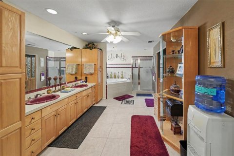 Casa en venta en Palm Harbor, Florida, 4 dormitorios, 259.66 m2 № 2298149 - foto 12