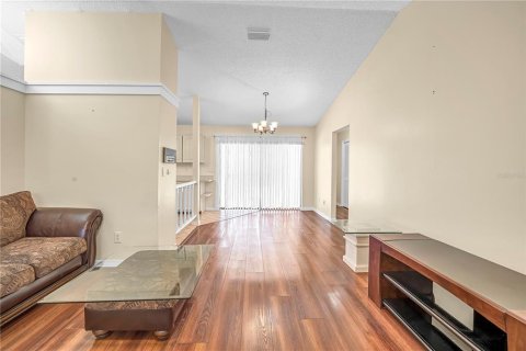 House in Spring Hill, Florida 3 bedrooms, 140.38 sq.m. № 1857705 - photo 4