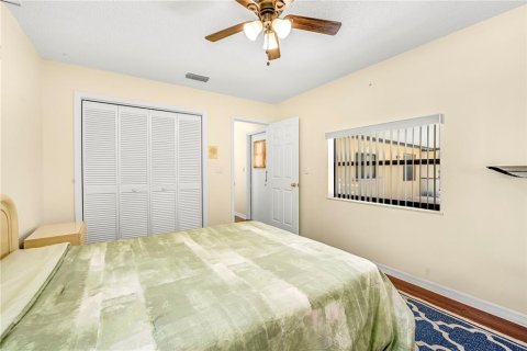 House in Spring Hill, Florida 3 bedrooms, 140.38 sq.m. № 1857705 - photo 13