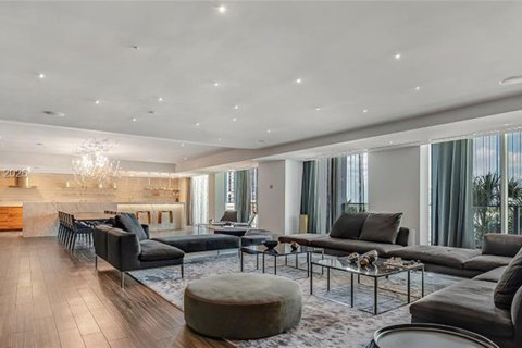 Condominio en alquiler en Miami, Florida, 2 dormitorios, 119.01 m2 № 2274654 - foto 28