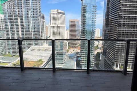 Condominio en alquiler en Miami, Florida, 2 dormitorios, 119.01 m2 № 2274654 - foto 14