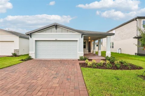 House in Winter Haven, Florida 3 bedrooms, 117.89 sq.m. № 2096770