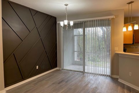 Adosado en alquiler en Seffner, Florida, 2 dormitorios, 105.91 m2 № 1903275 - foto 6