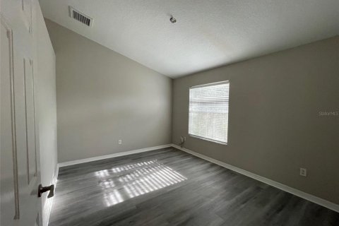 Adosado en alquiler en Seffner, Florida, 2 dormitorios, 105.91 m2 № 1903275 - foto 12