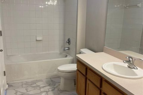 Adosado en alquiler en Seffner, Florida, 2 dormitorios, 105.91 m2 № 1903275 - foto 14