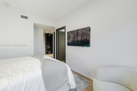 Купить кондоминиум в Майами, Флорида 4 спальни, № 1994614 - фото 17